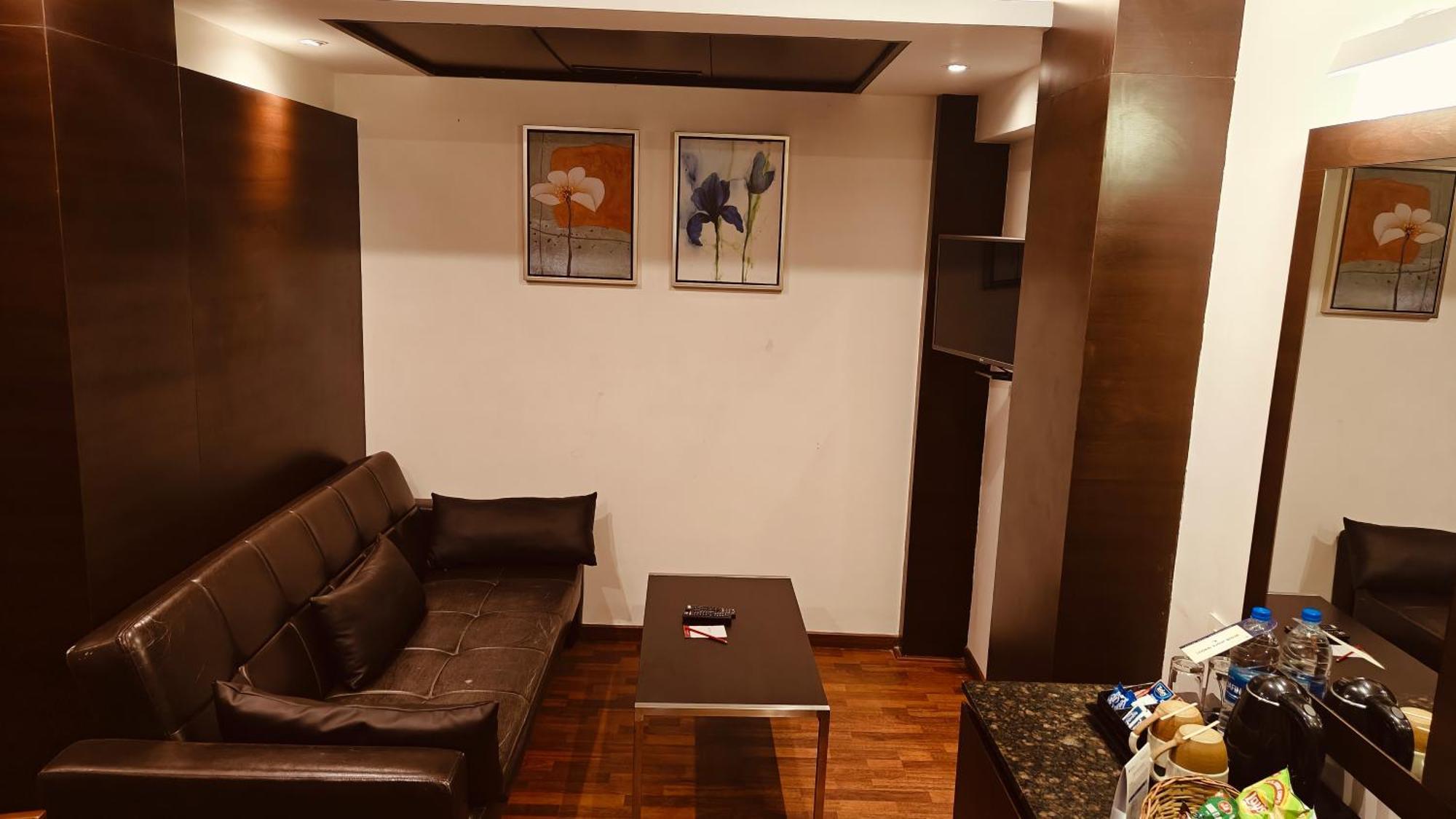 Khanna Fiesta Vellore Exterior photo