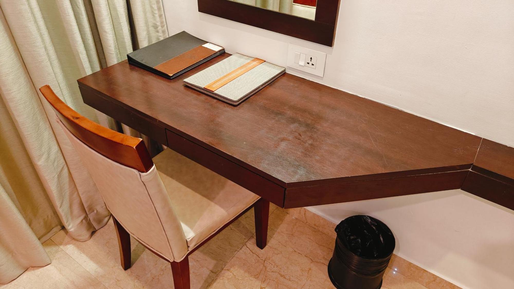 Khanna Fiesta Vellore Exterior photo