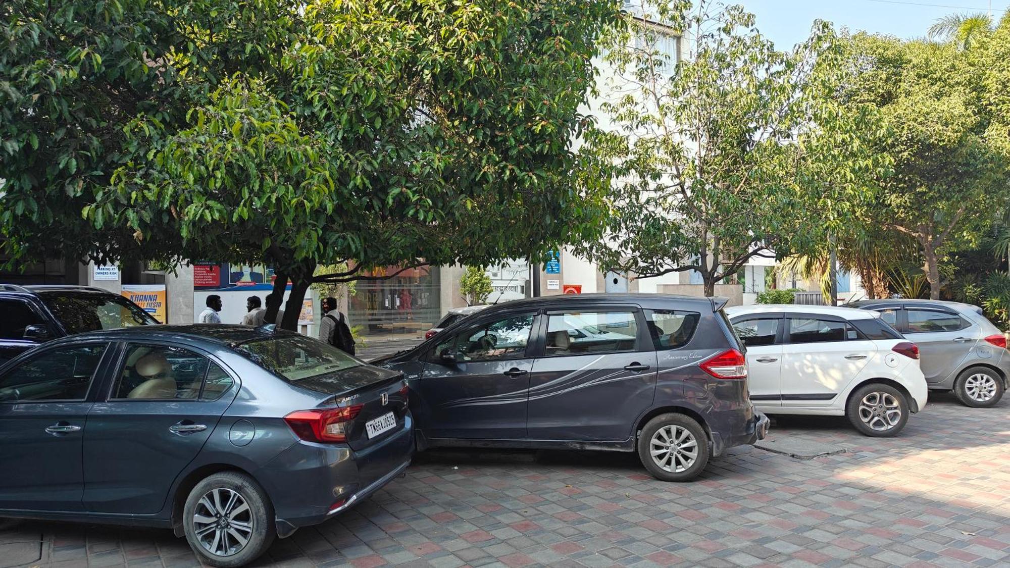 Khanna Fiesta Vellore Exterior photo